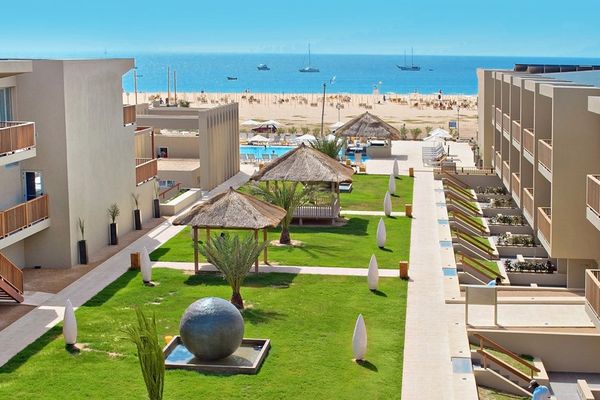 Oasis Atlantico Salinas Sea