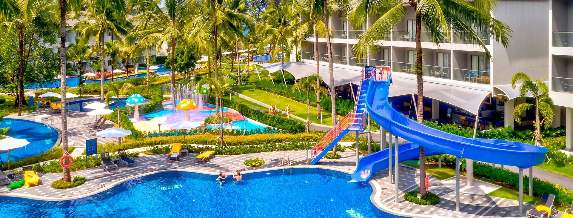 basen, zjeżdżalnia