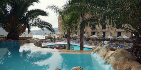 teren hotelu, basen