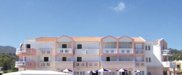 teren hotelu, basen, obiekt