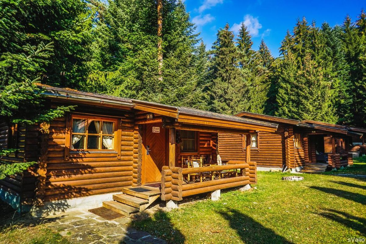 obiekt, teren hotelu