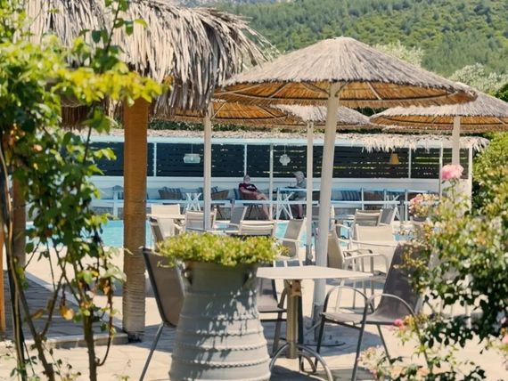 pool bar, basen