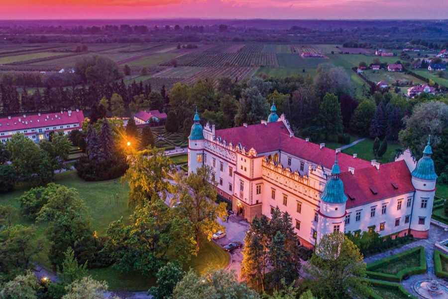 obiekt, budynek główny