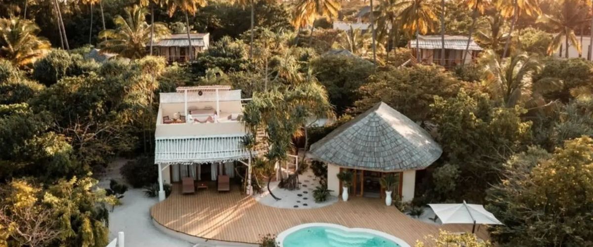 obiekt, teren hotelu, basen