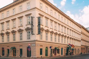Zenit Budapest Palace