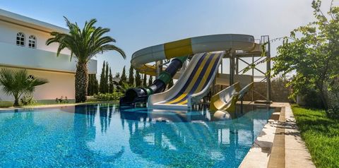 basen, zjeżdżalnia