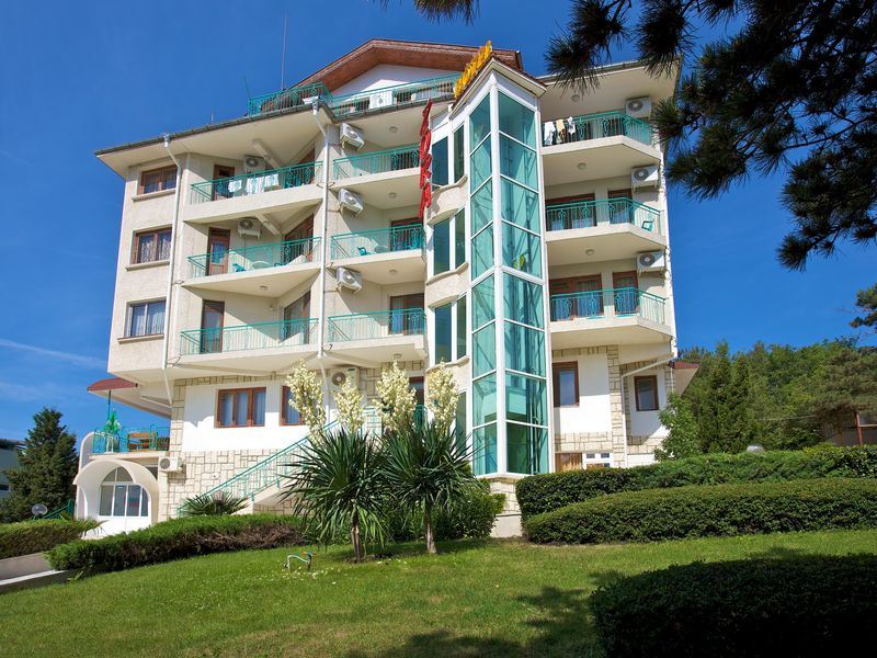 Zora (Sunny Beach)