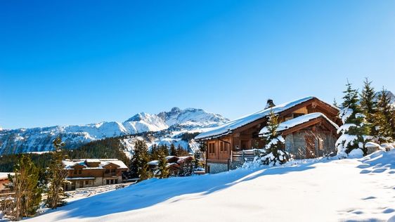 Zdjęcie przedstawiające zwiedzanie w Courchevel
