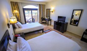 Standard room side sea view