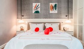 Suite with terrace with pool standard suite swim-up pool honeymooners