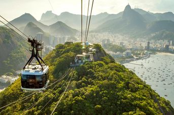 Nieokiełznana przyroda - Manaus, Iguacu
