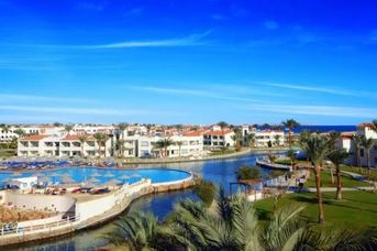 Pickalbatros Dana Beach Resort