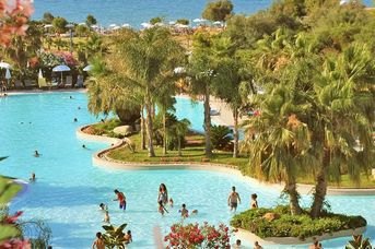 Acacia Resort