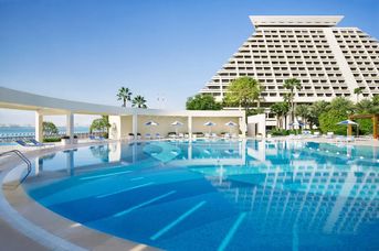 Sheraton Grand Doha Resort