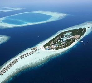 Vilamendhoo Island Resort