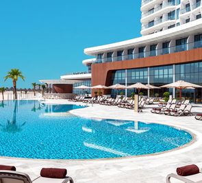 Hampton by Hilton Marjan Island