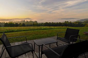 Widokowe Stodoły Bieszczady