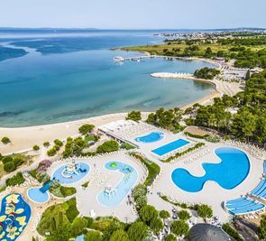 Zaton Holiday Resort Apartments