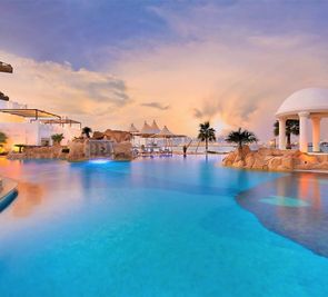 Sharq Village & Spa a Ritz-Carlton