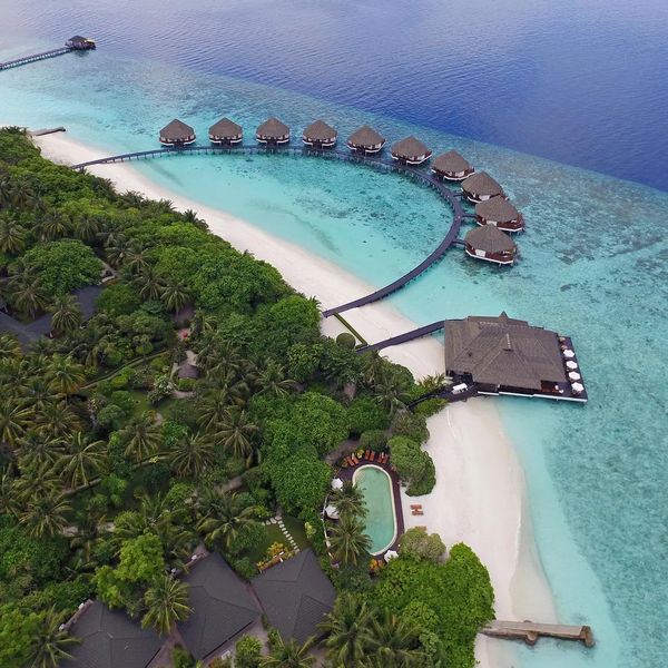 Hotel Adaaran Select Meedhupparu Island