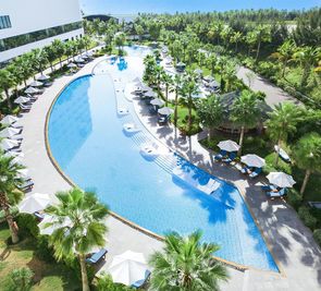 Selectum Noa Resort Cam Ranh