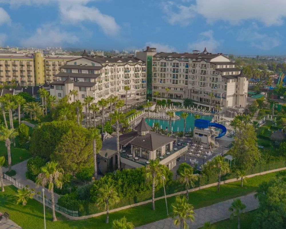 Bella Resort