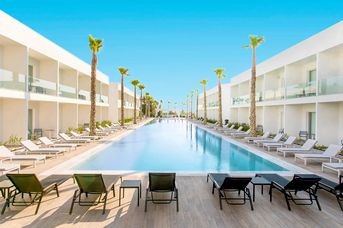 White Dreams Resort