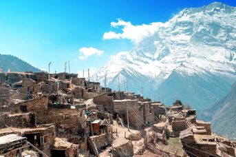 Trekking Wokół Annapurny