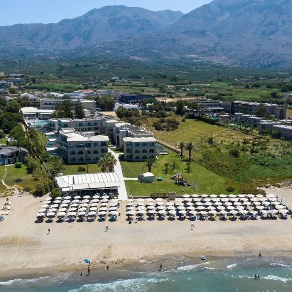 Vantaris Beach Luxury Resort