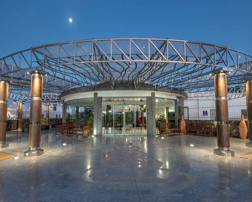 Las Marismas- Aparthotel