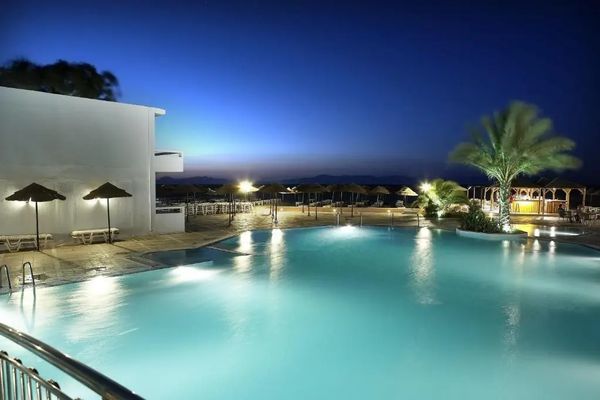 Avra Beach (Ixia)