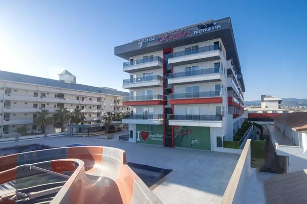 Grand Kolibri Prestige & Spa