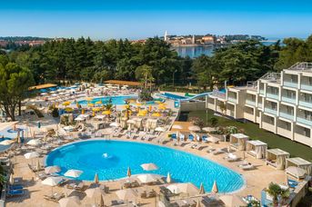 Valamar Parentino (ex. Zagreb)