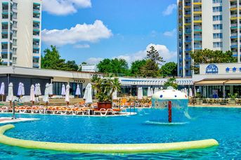 Mera Resort Venus