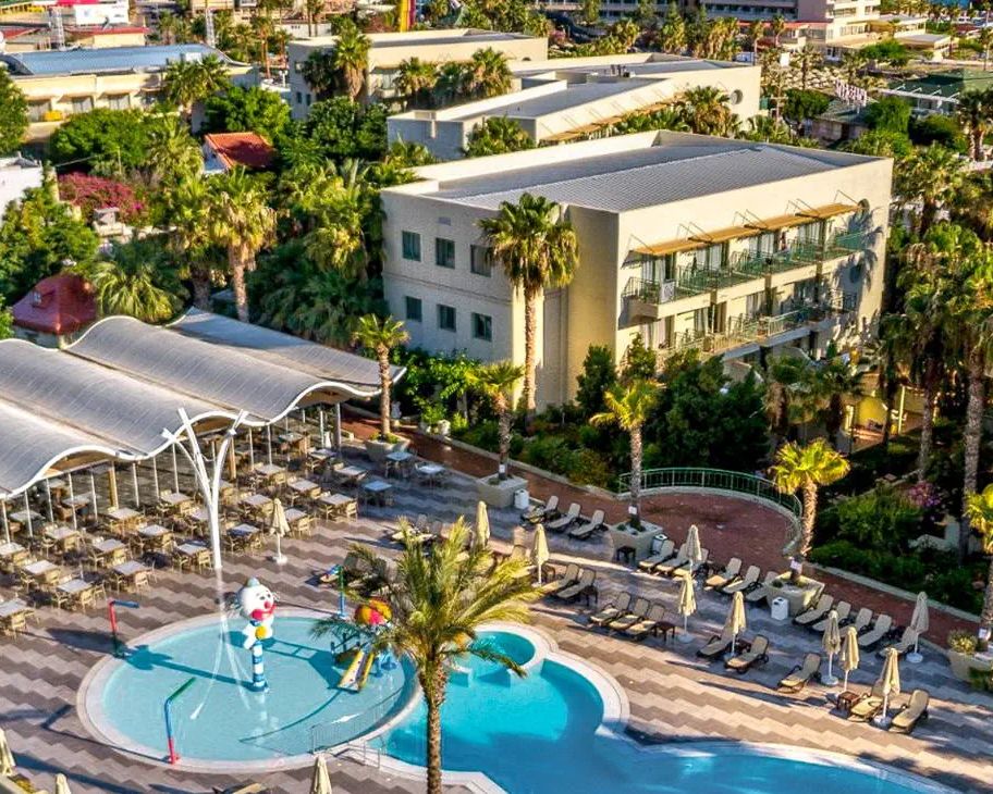Star Beach Village