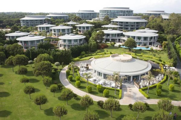 Calista Luxury Resort