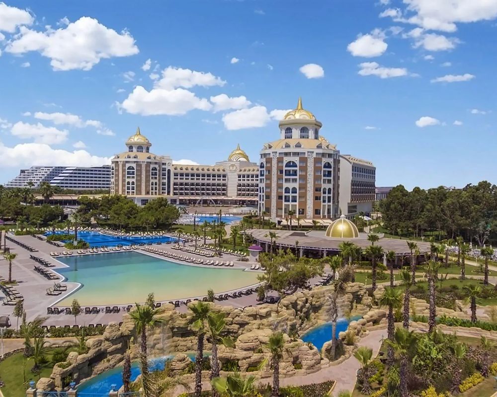 Delphin Be Grand Resort