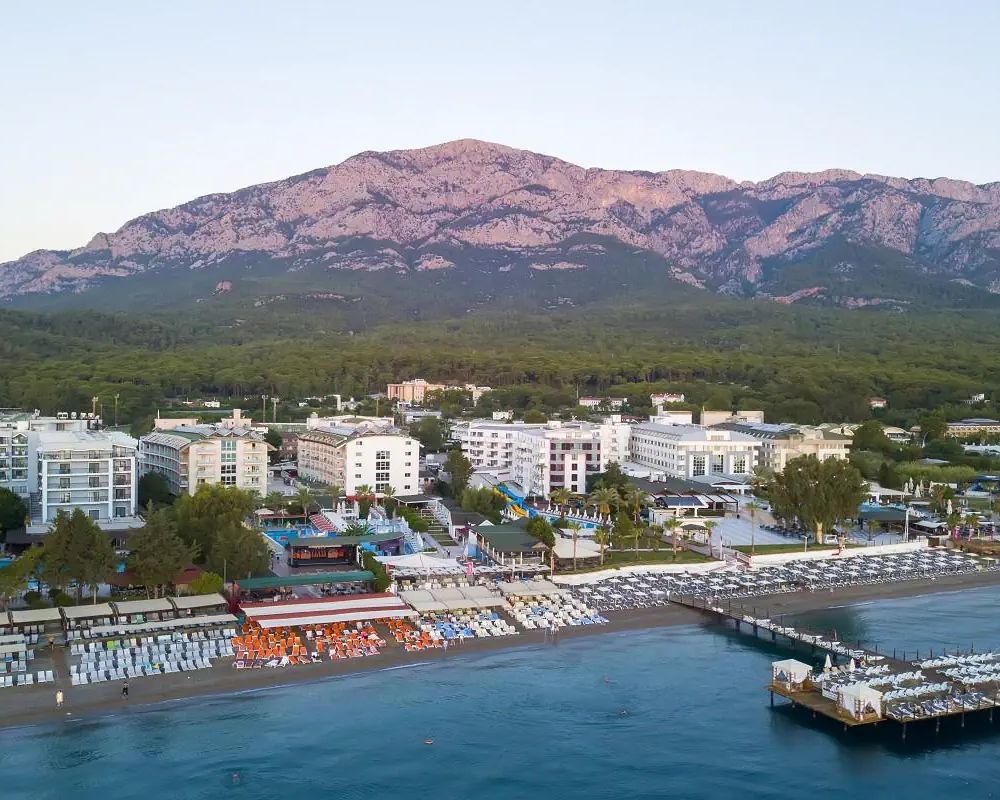 Armas Beach