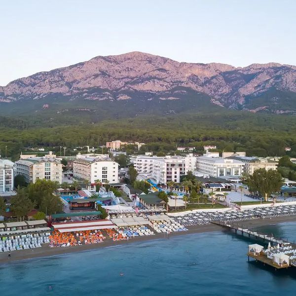 Armas Beach