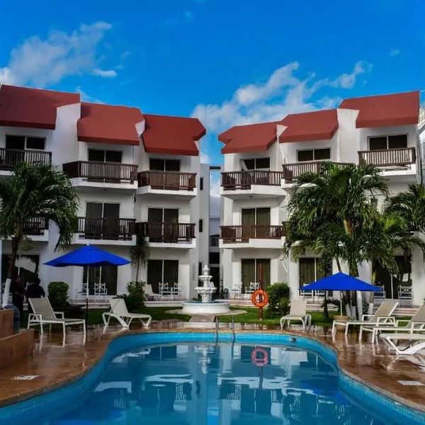 Imperial Las Perlas