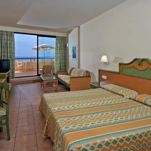 Iberostar Waves Playa Gaviotas