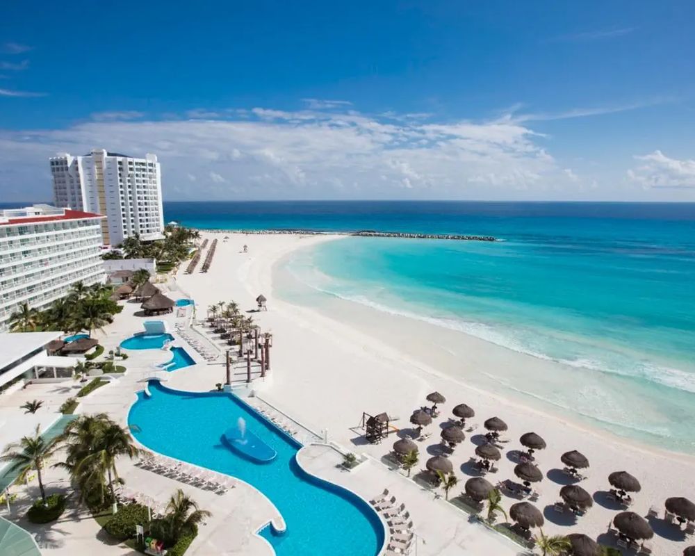 Krystal Cancun