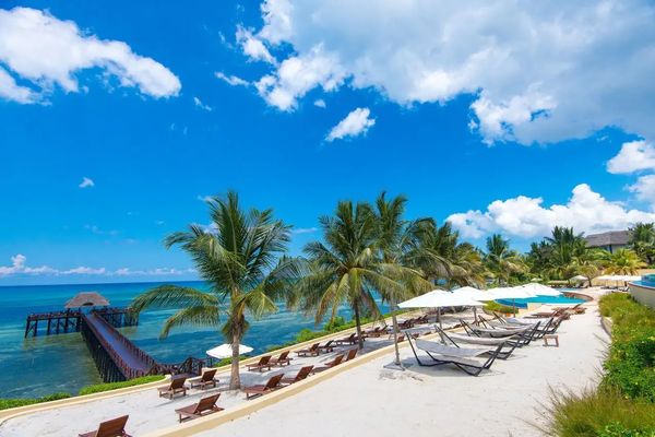 Sea Cliff Resort & Spa