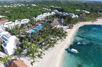 Sandos Caracol Nature Resort
