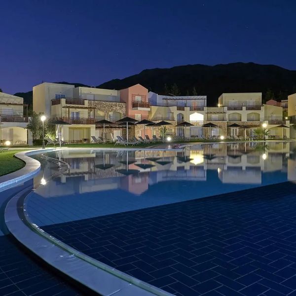 Pilot Beach Resort