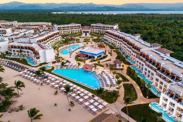Secrets Playa Esmeralda Resort & Spa