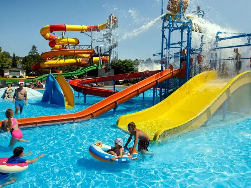 Holiday Golden Resort