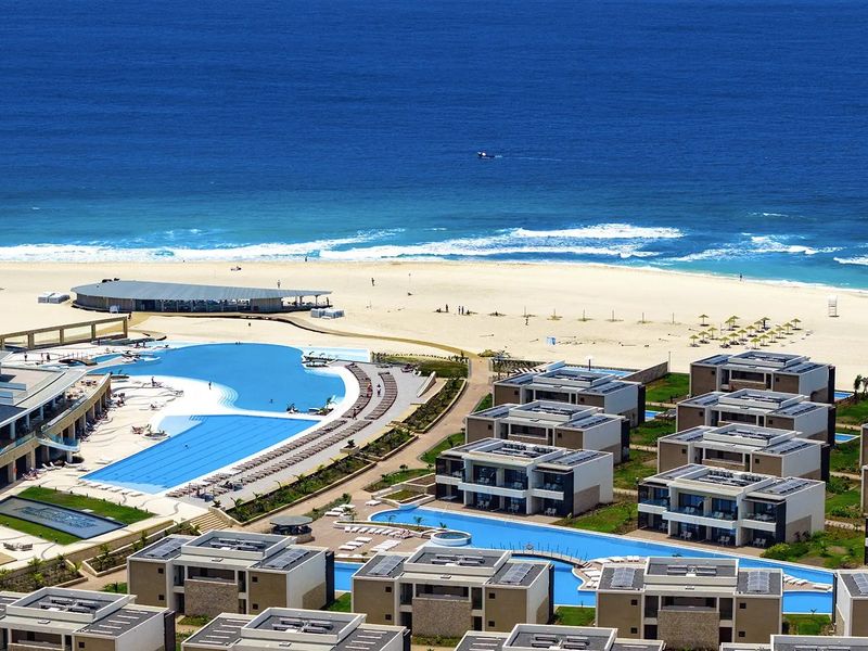 Royal Horizon Ponta Sino