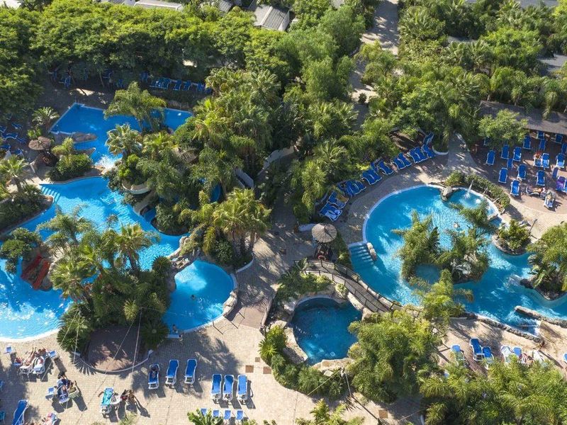 La Siesta Resort & Camping