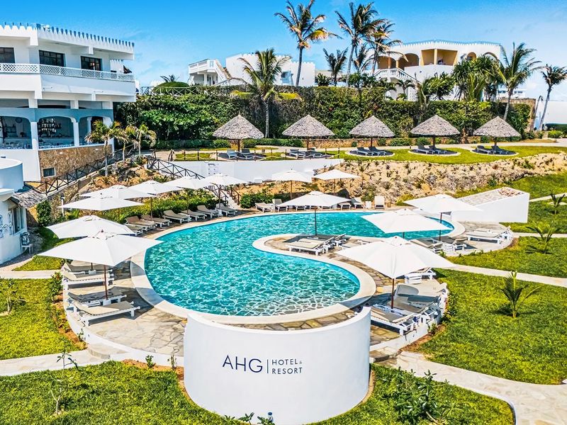 AHG Lion Beach Resort & Spa